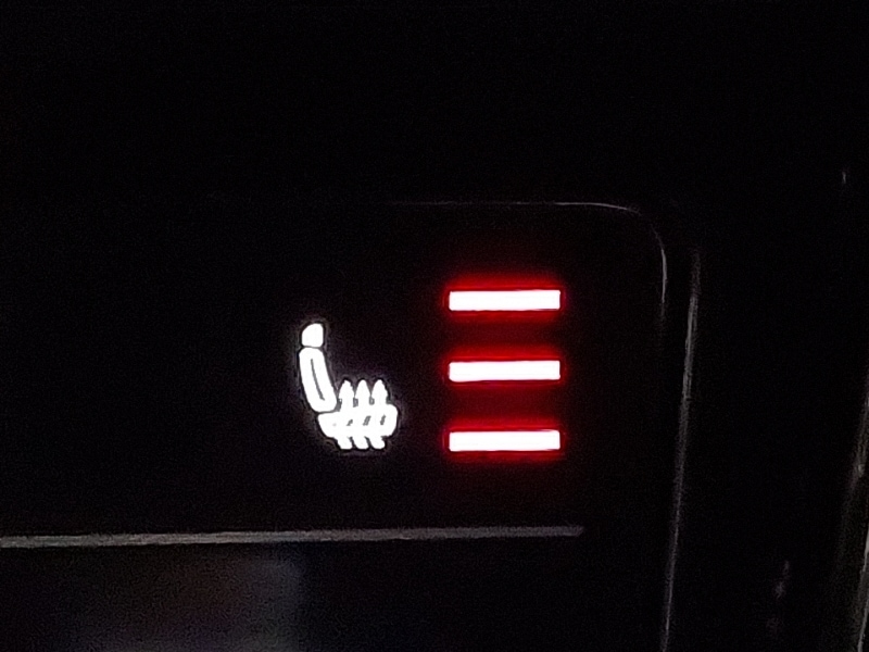 Used Volkswagen T-Roc 2022 for sale - 76431637: Photo 16