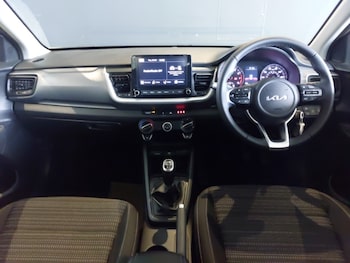 Used Kia Stonic 2023 for sale - 79278497: Photo