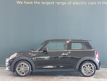 Used MINI Hatch 2023 for sale - 79477232: Photo