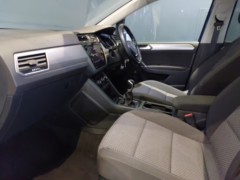 Used Volkswagen Touran 2021 for sale - 77605982: Photo 5