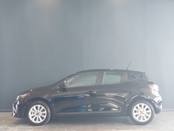 Used Renault Clio 2024 for sale - 75424160: Photo