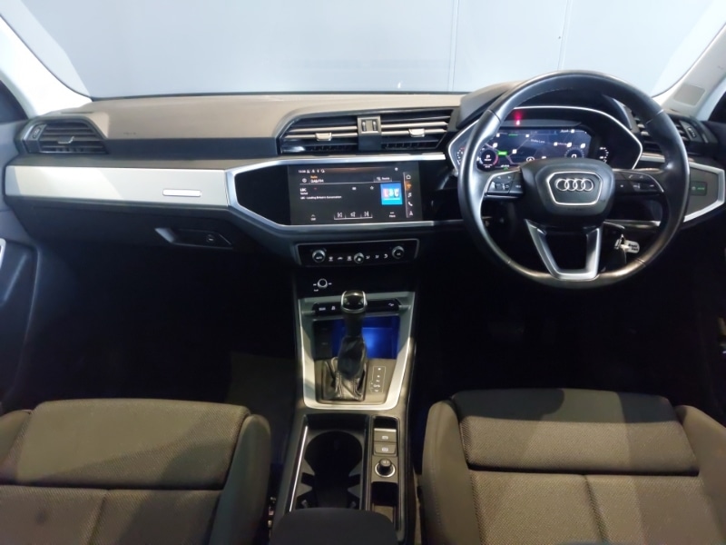 Used Audi Q3 2021 for sale - 78178572: Photo 2