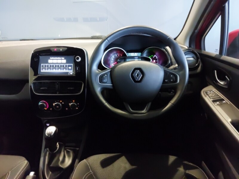Used Renault Clio 2018 for sale - 76683676: Photo 7