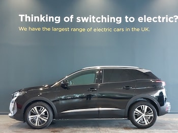 Used Peugeot 3008 2023 for sale - 76393138: Photo