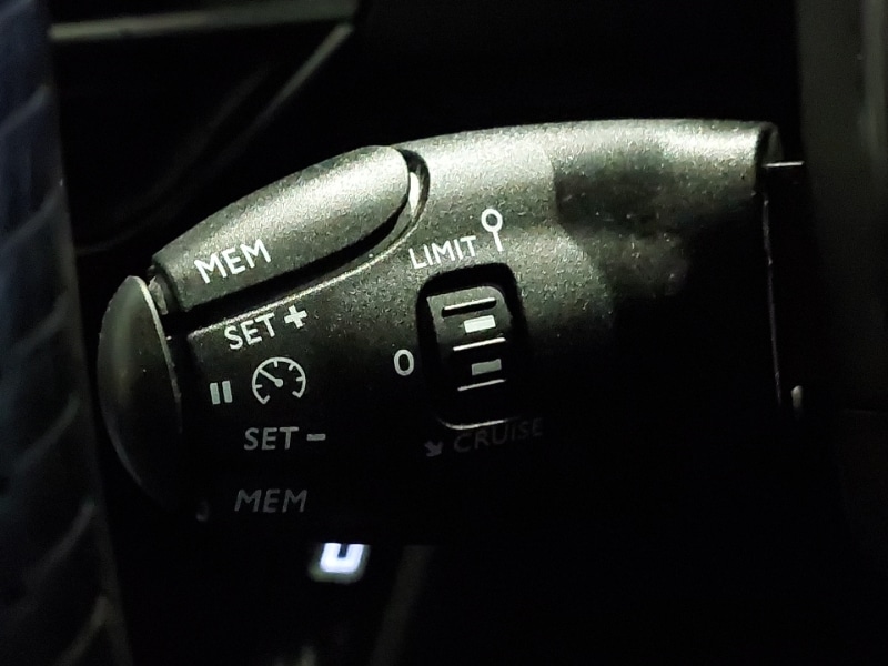 Used Peugeot 2008 2025 for sale - 77329810: Photo 18