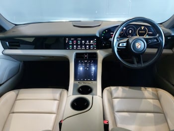 Used Porsche Taycan 2023 for sale - 79310638: Photo