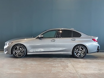 Used BMW 3 Series 2024 for sale - 79489422: Photo