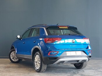 Used Volkswagen T-Roc 2022 for sale - 75309698: Photo