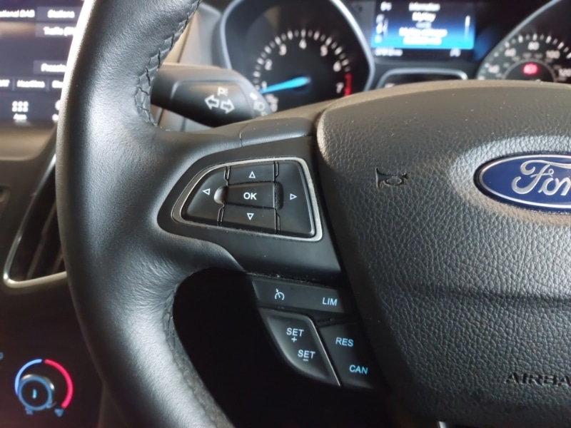 Used Ford Focus 2017 for sale - 76651517: Photo 10