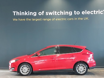 Used Ford Focus 2017 for sale - 76651517: Photo