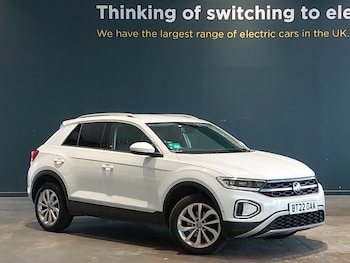 Used Volkswagen T-Roc 2022 for sale - 78837319: Photo