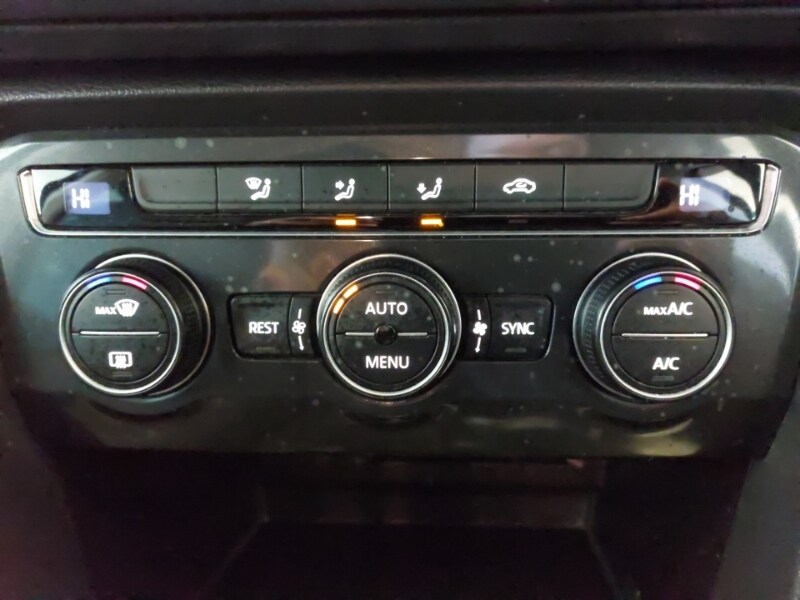 Used Volkswagen Tiguan 2016 for sale - 77815378: Photo 19