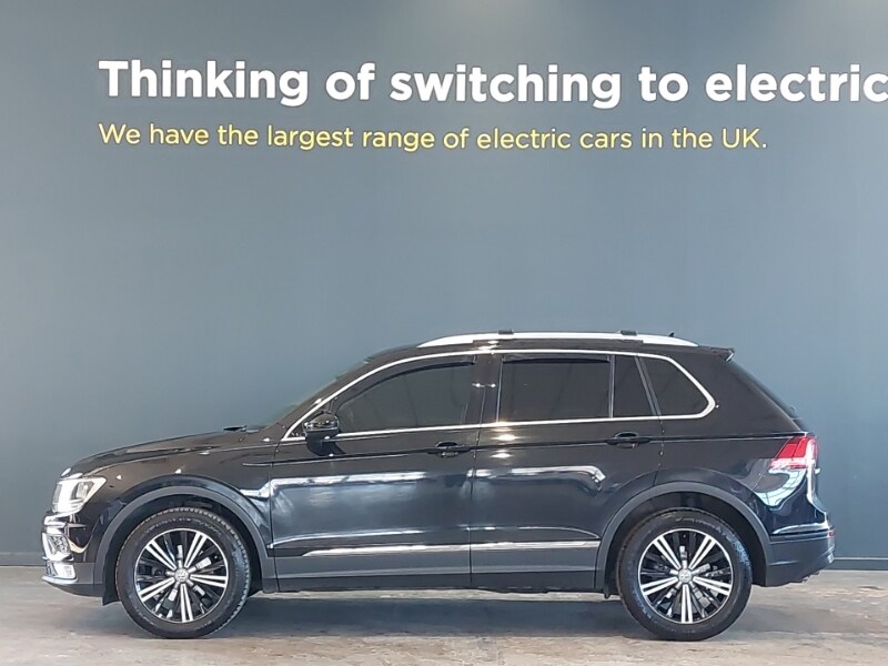 Used Volkswagen Tiguan 2016 for sale - 77815378: Photo 4