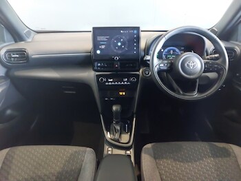 Used Toyota Yaris Cross 2025 for sale - 78563699: Photo