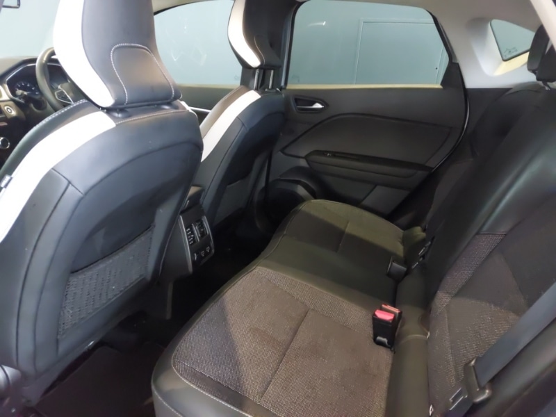 Used Renault Captur 2023 for sale - 77956554: Photo 6