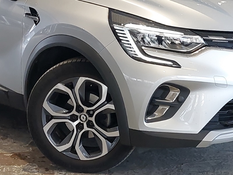 Used Renault Captur 2023 for sale - 77956554: Photo 9