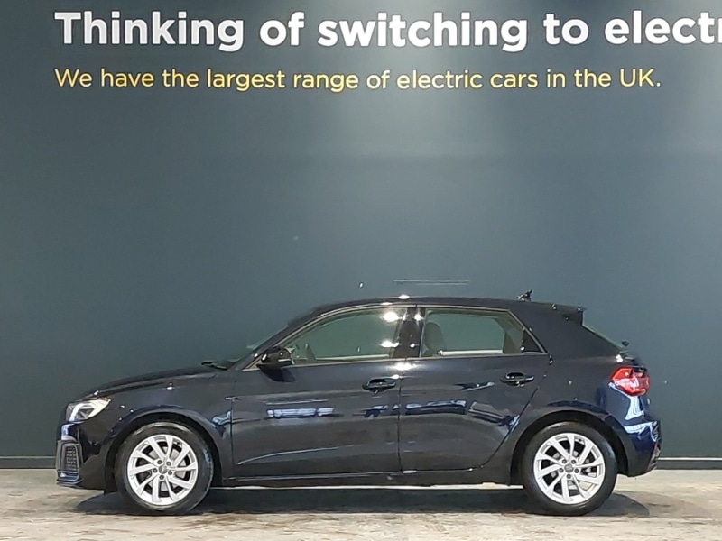 Used Audi A1 2019 for sale - 77272807: Photo 4