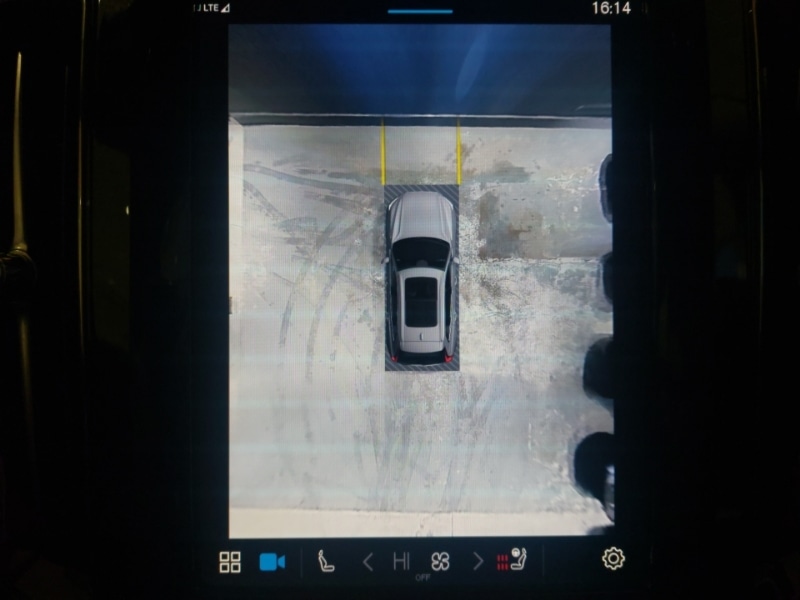 Used Volvo XC60 2023 for sale - 77118901: Photo 12