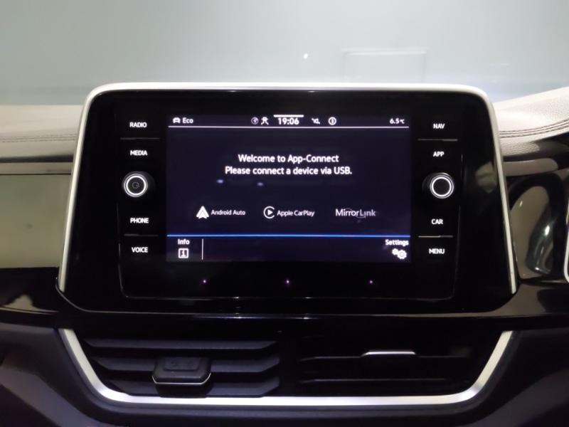 Used Volkswagen T-Roc 2022 for sale - 77439367: Photo 14