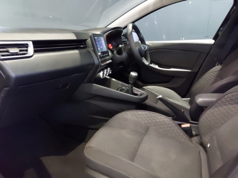 Used Renault Clio 2021 for sale - 77299680: Photo 5