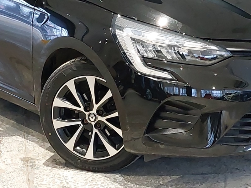 Used Renault Clio 2021 for sale - 77299680: Photo 9