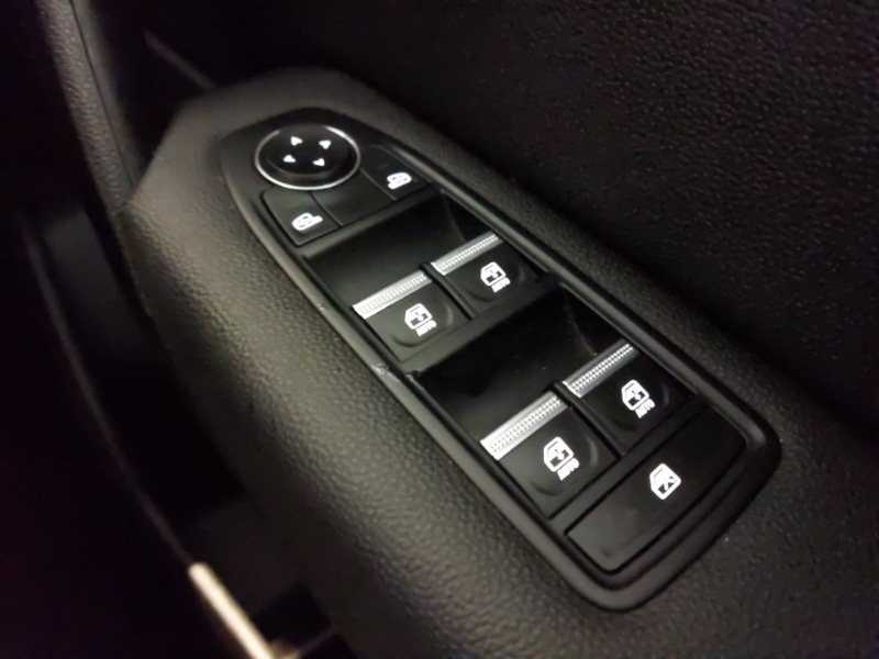 Used Renault Captur 2022 for sale - 77324858: Photo 19