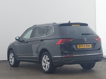 Used Volkswagen Tiguan Allspace 2024 for sale - 75537048: Photo