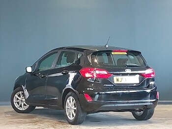 Used Ford Fiesta 2018 for sale - 77265303: Photo