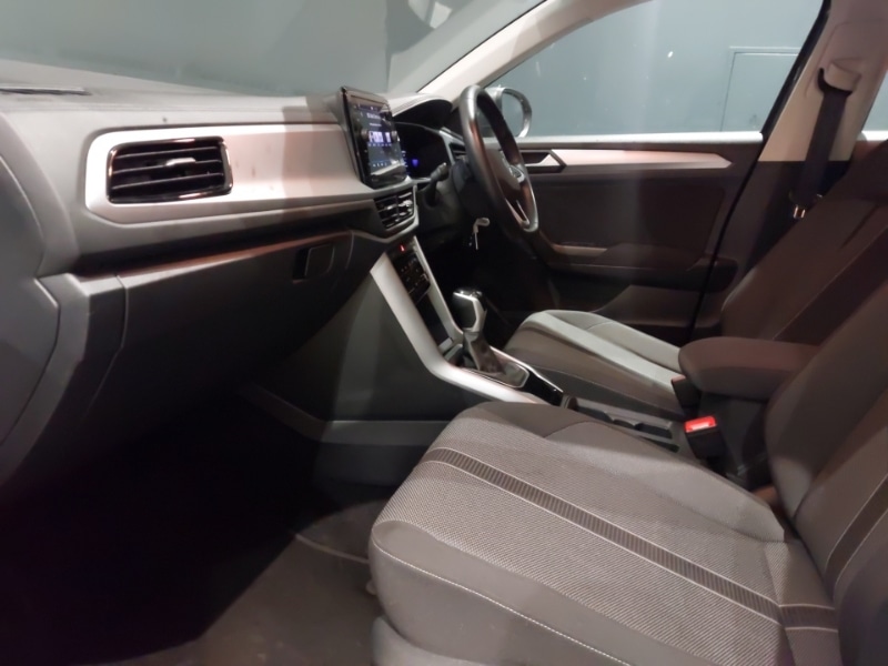 Used Volkswagen T-Roc 2023 for sale - 77584997: Photo 5