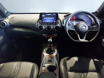 Used Nissan Juke 2022 for sale - 76150571: Photo 2