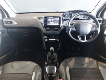 Used Peugeot 2008 2016 for sale - 79461415: Photo