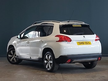 Used Peugeot 2008 2016 for sale - 79461415: Photo