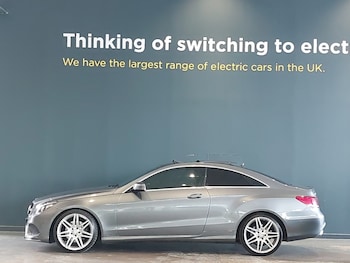 Used Mercedes-Benz E Class 2016 for sale - 79086984: Photo