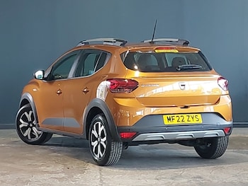 Used Dacia Sandero Stepway 2022 for sale - 79573397: Photo