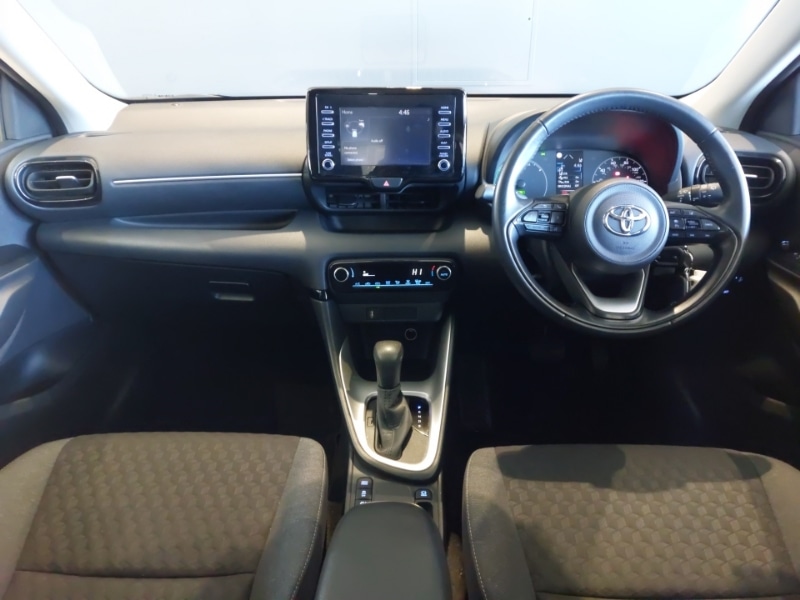 Used Toyota Yaris 2022 for sale - 77028411: Photo 2