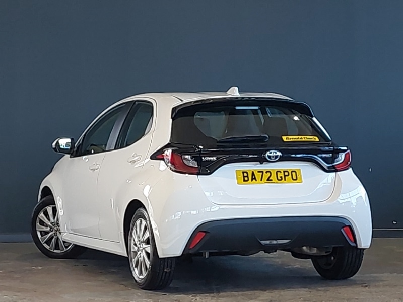 Used Toyota Yaris 2022 for sale - 77028411: Photo 3