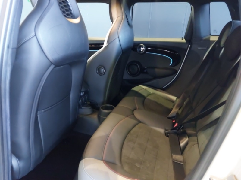 Used MINI Hatch 2021 for sale - 76860278: Photo 6