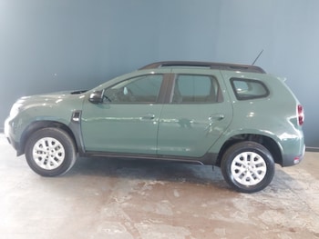 Used Dacia Duster 2024 for sale - 78740436: Photo