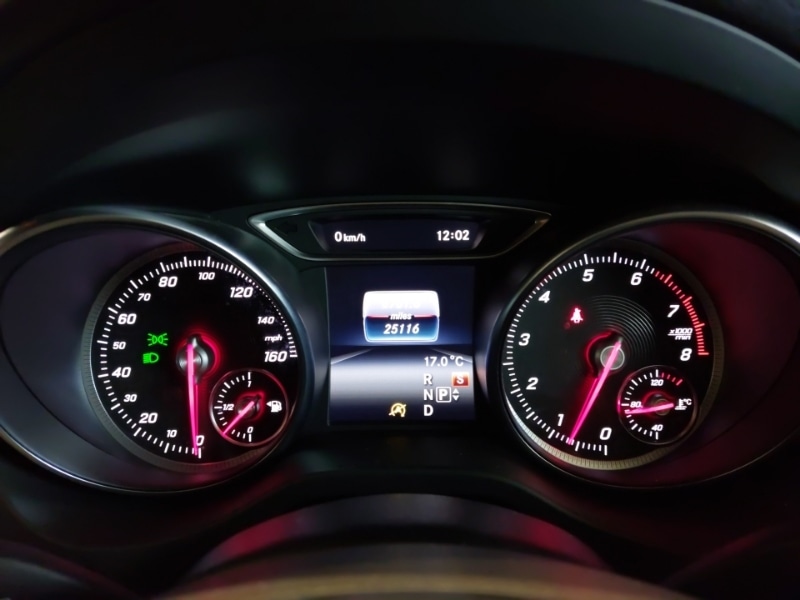 Used Mercedes-Benz GLA 2020 for sale - 76613745: Photo 18