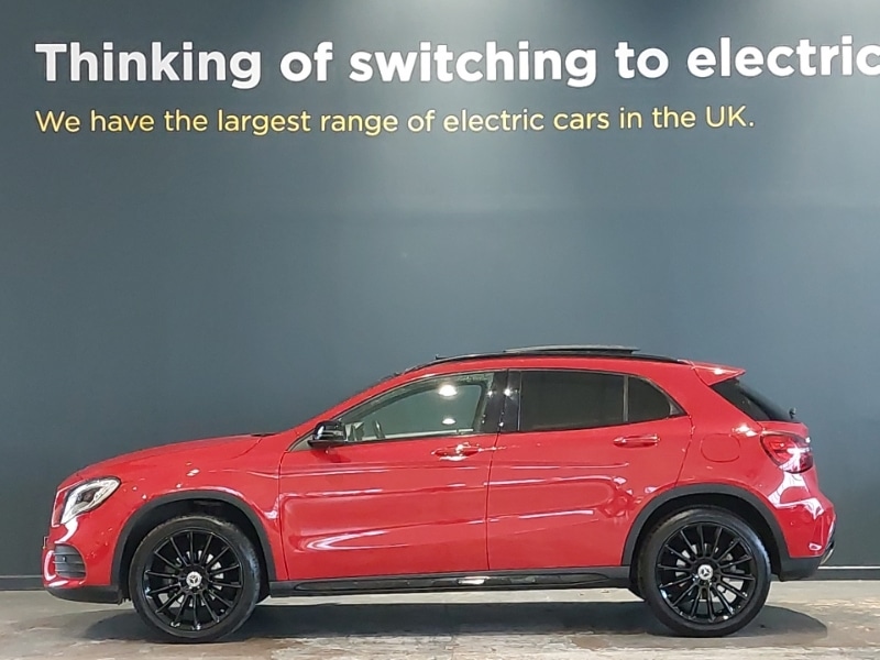 Used Mercedes-Benz GLA 2020 for sale - 76613745: Photo 4