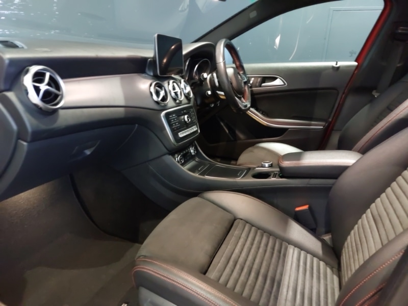 Used Mercedes-Benz GLA 2020 for sale - 76613745: Photo 5