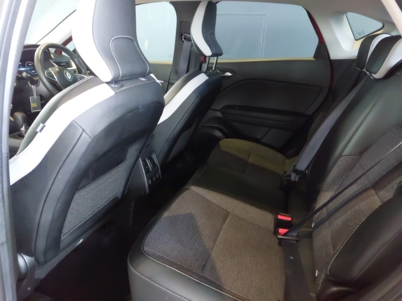 Used Renault Captur 2023 for sale - 78187299: Photo 6