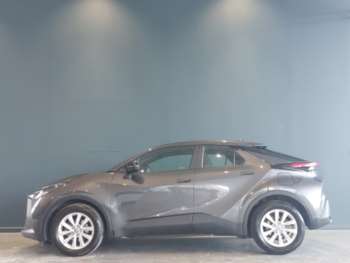 Used Toyota C-HR 2024 for sale - 74848109: Photo