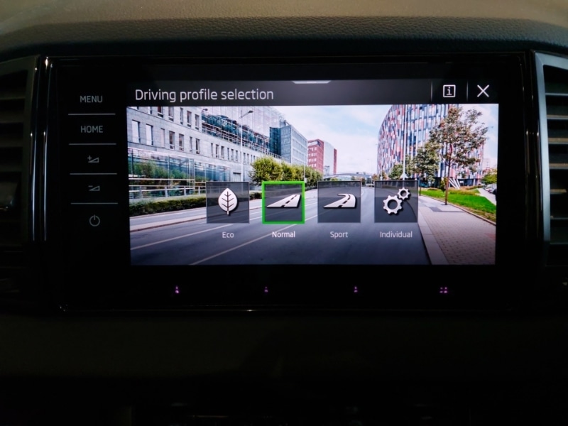 Used Skoda Karoq 2023 for sale - 77822900: Photo 16