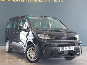 Used Toyota PROACE CITY Verso 2025 for sale - 75668942: Photo
