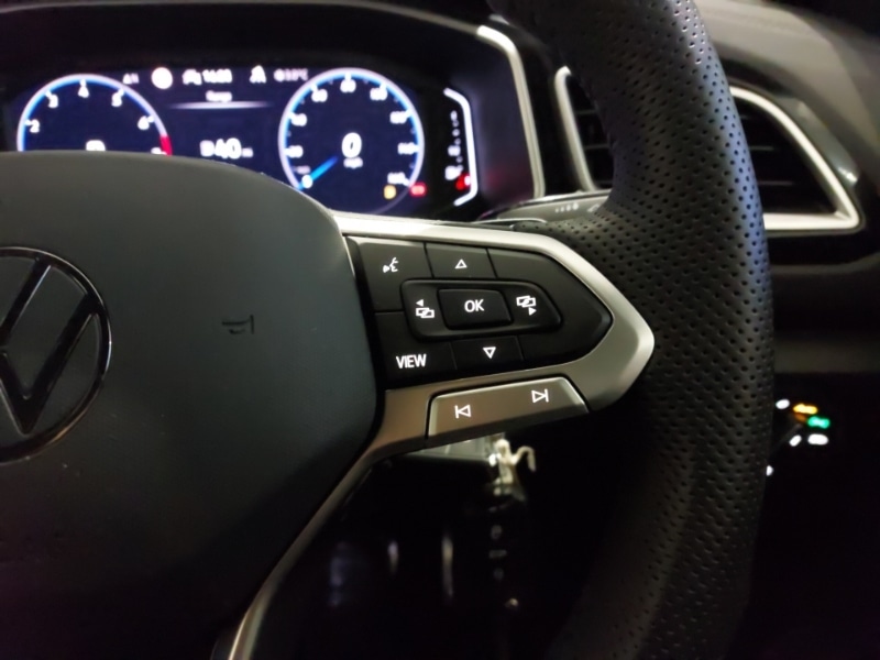 Used Volkswagen T-Roc 2025 for sale - 77311558: Photo 11