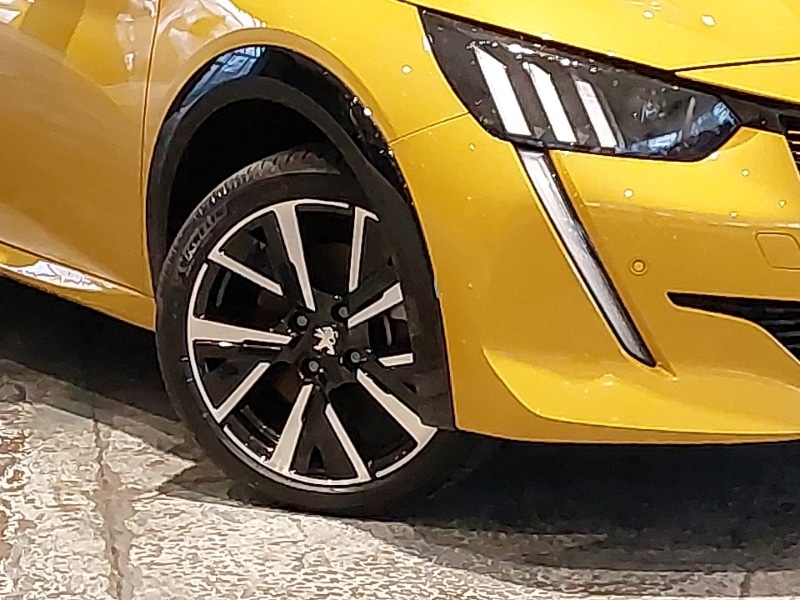 Used Peugeot 208 2023 for sale - 77272820: Photo 9