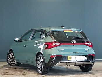 Used Hyundai i20 2023 for sale - 77815355: Photo