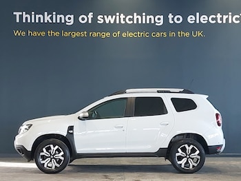 Used Dacia Duster 2022 for sale - 77265263: Photo