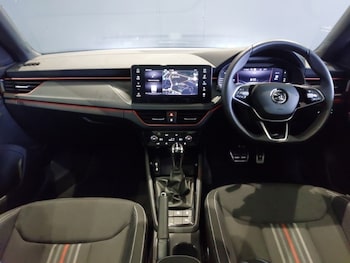 Used Skoda Kamiq 2024 for sale - 77357878: Photo